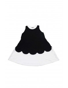 Petal one-piece(black) 2