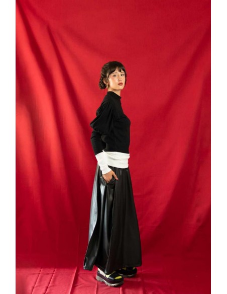 Debby tops(black x o.white)