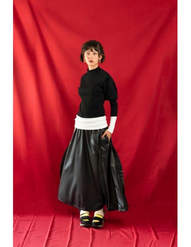 Debby tops(black x o.white)