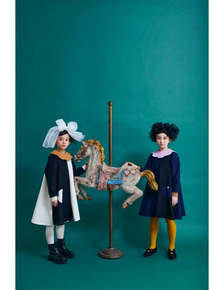 Sapan one-piece(black x o.white)