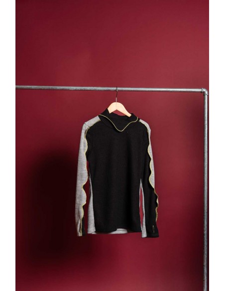 Wave tops (black)